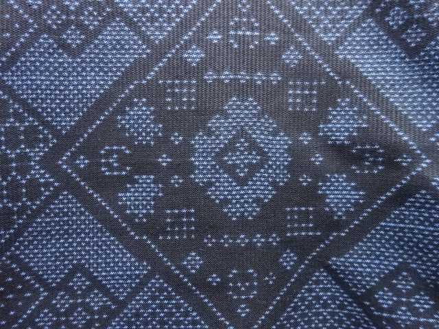 JAPANESE KIMONO / ANTIQUE KIMONO / SILK / DORO OSHIMA TSUMUGI / WOVEN RHOMBUS & GEOMETRIC PATTER